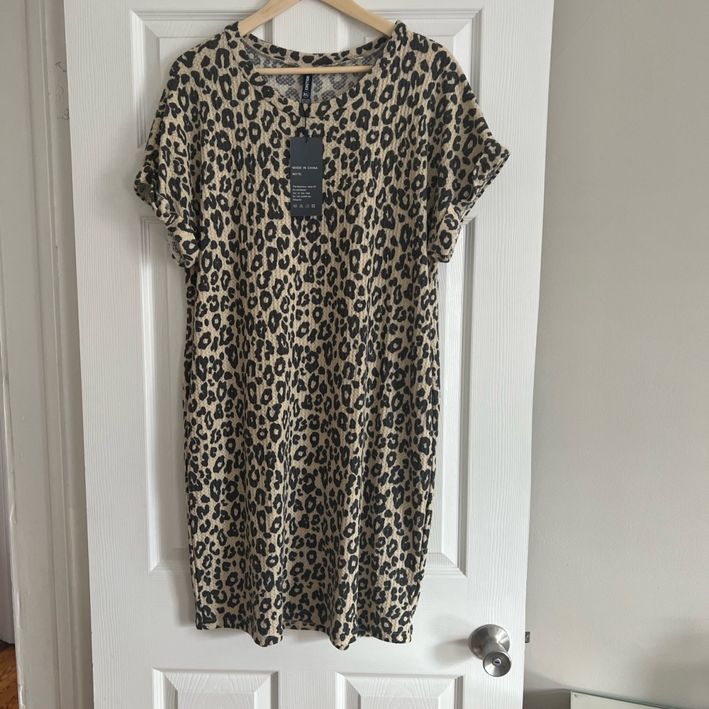 NWT leopard dress. Size XL